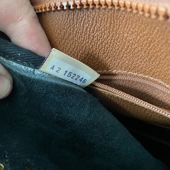 Vintage Dooney & Bourke Black and Tan Satchel - Picture 11 of 16